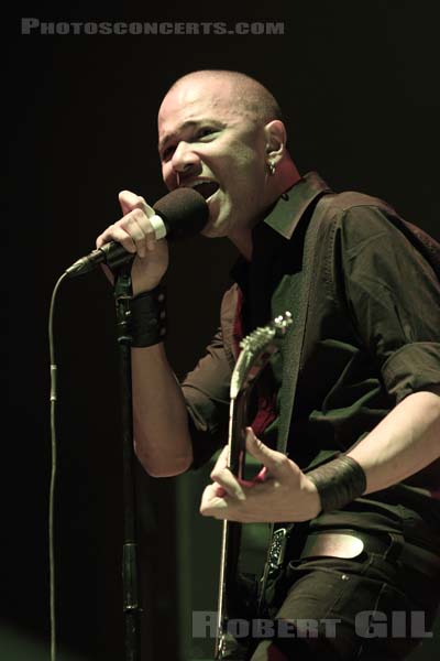 DANKO JONES - 2010-09-20 - PARIS - Bercy - 